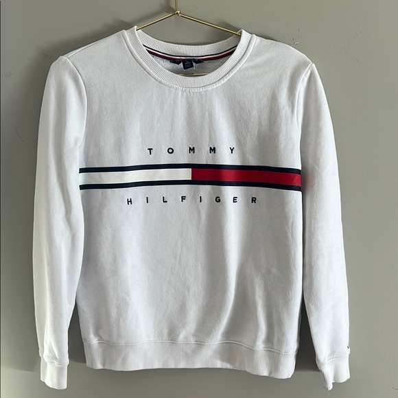 Tommy Hilfiger White Sweater - Picture 1 of 6